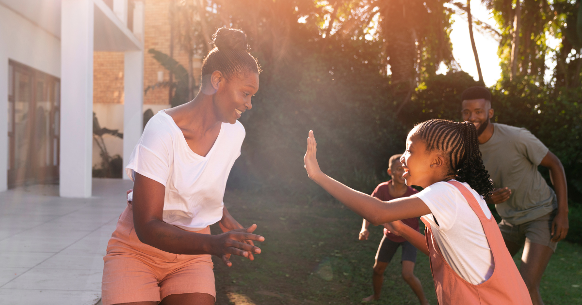 Why Urban Families Are Choosing Apartments Over Standalone Homes